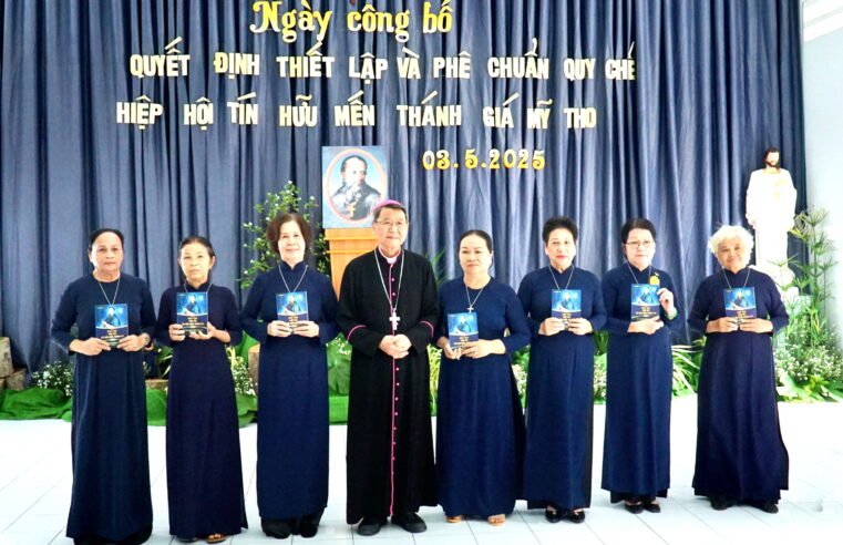 Niềm vui hiệp hành trên đường Thánh Giá