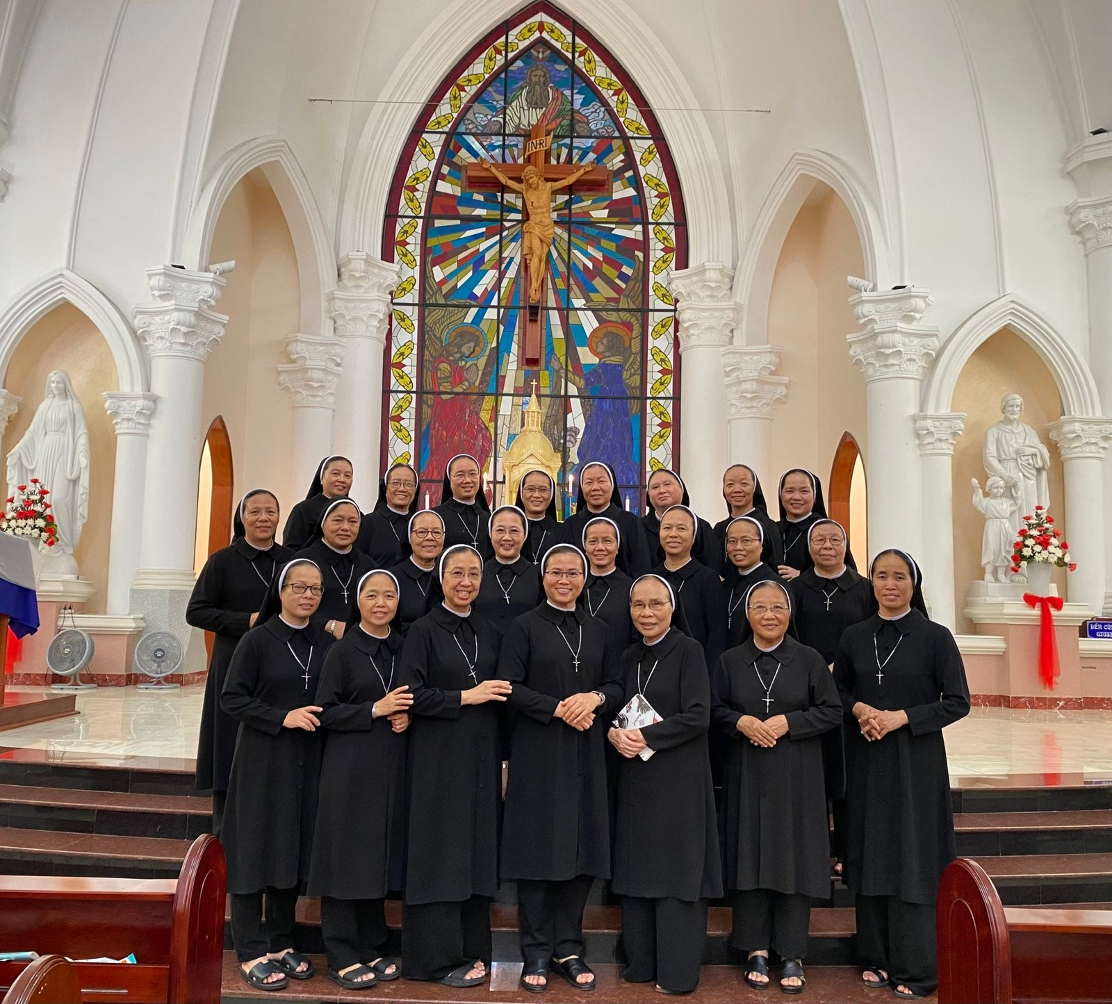 Tạ Ơn Dưới Bóng Thánh Cả Giuse – Cộng Đoàn Long Định 1